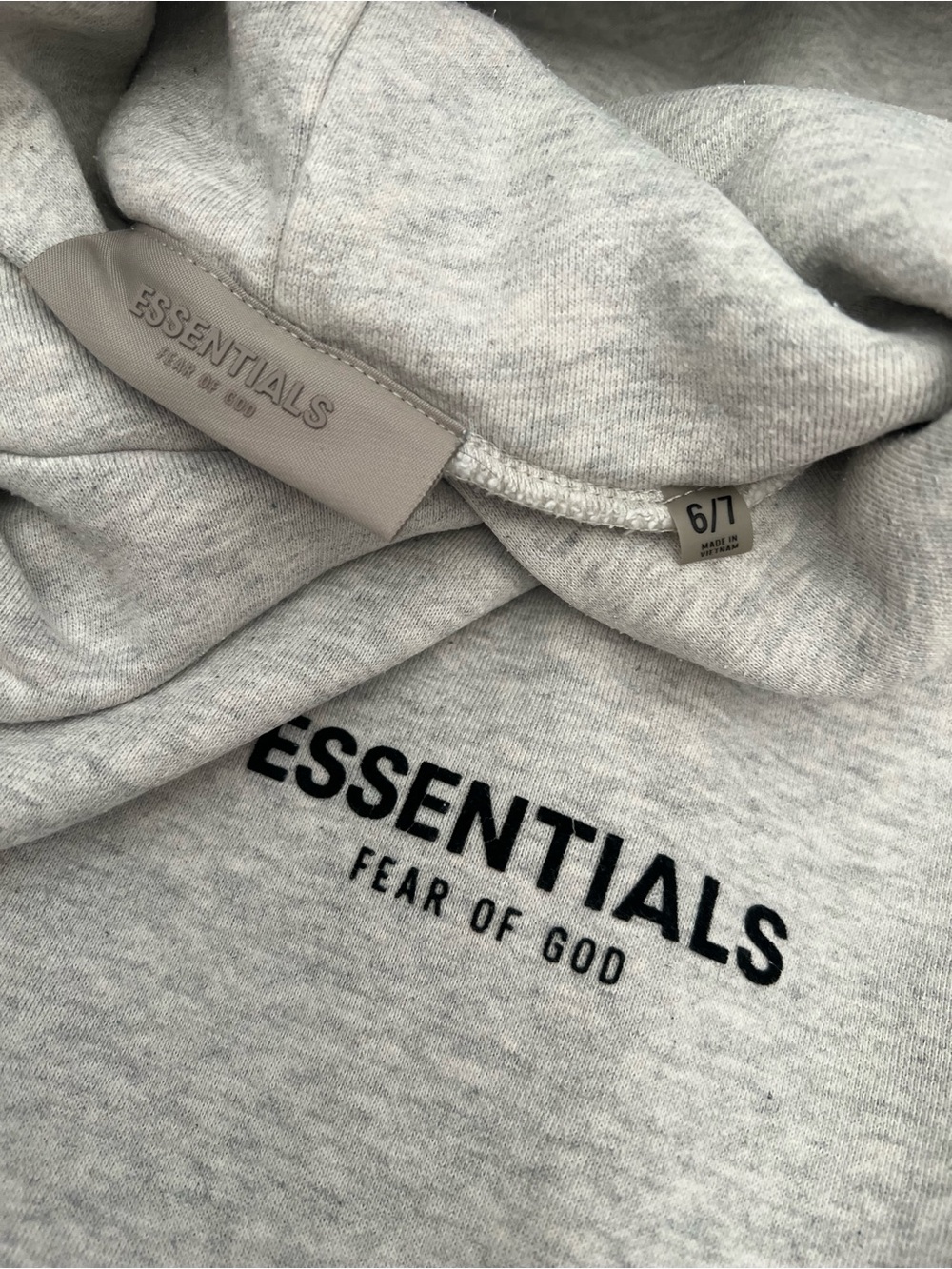 Fear of God ESSENTIALS Light Grey Logo Hoodie - kids - Picture 10 of 11